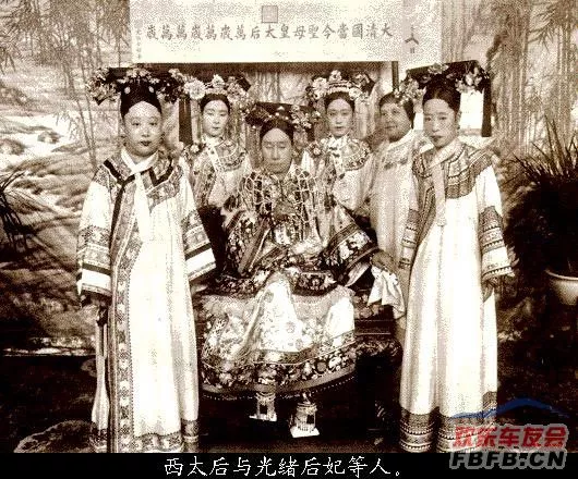 ‘爱游戏直播’亚协杯: 塞列斯 VS 佩西加雅加达再现小球 比分0:1(图2) 爱游戏直播